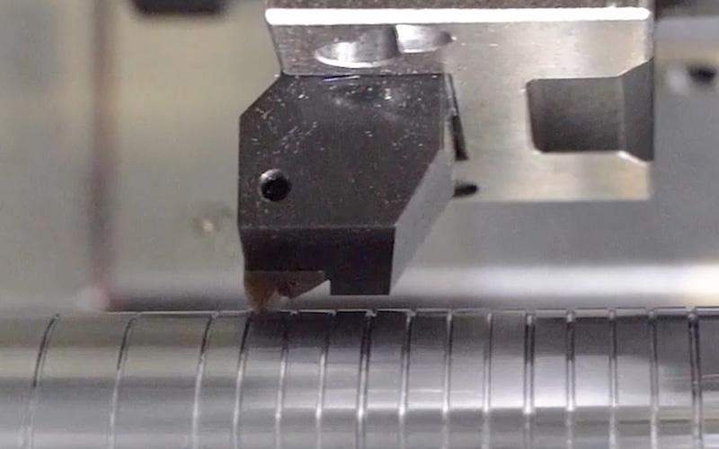 Chip Breaking with Threading Optithreading